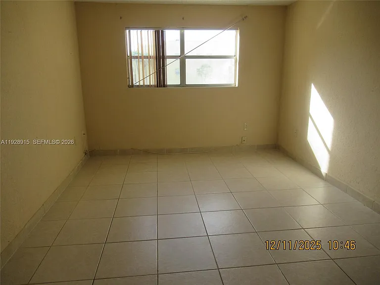 8285 Sunrise Lakes Blvd #208 — Photo 11