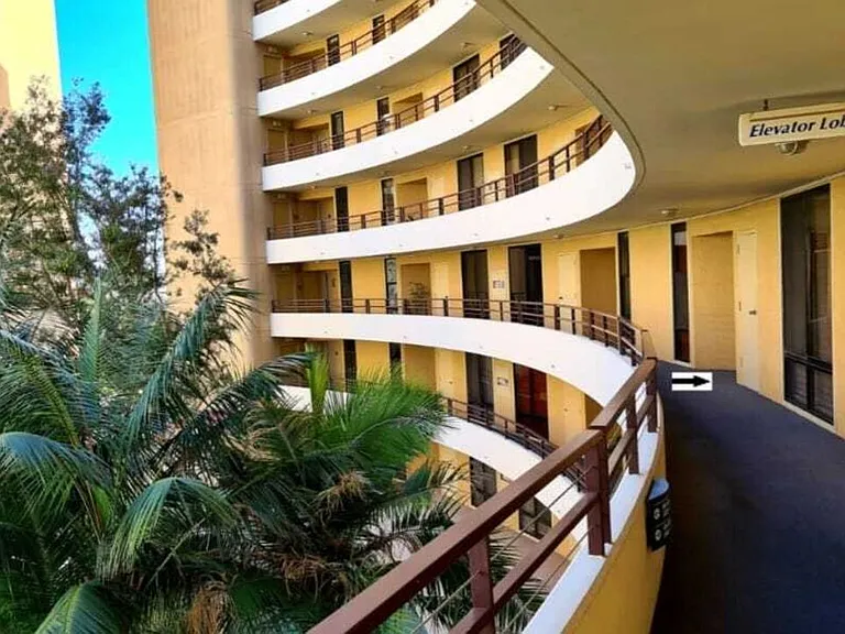 4335 Marina City Dr #340 — Photo 31