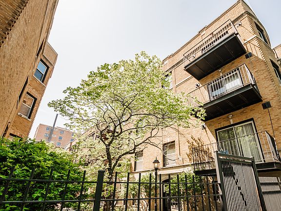 5th image of 1223 W Greenleaf Ave APT 1N