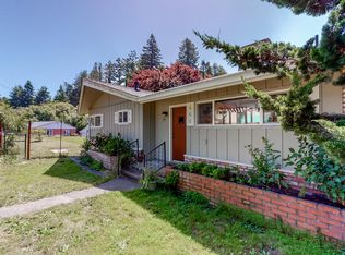 211 Newell Dr, Fortuna, CA 95540