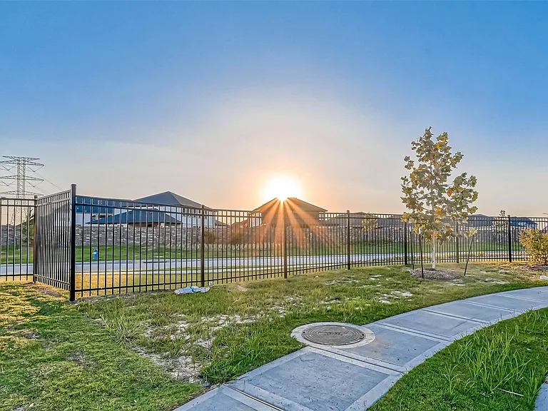 21543 Eads Creek Dr — Photo 39