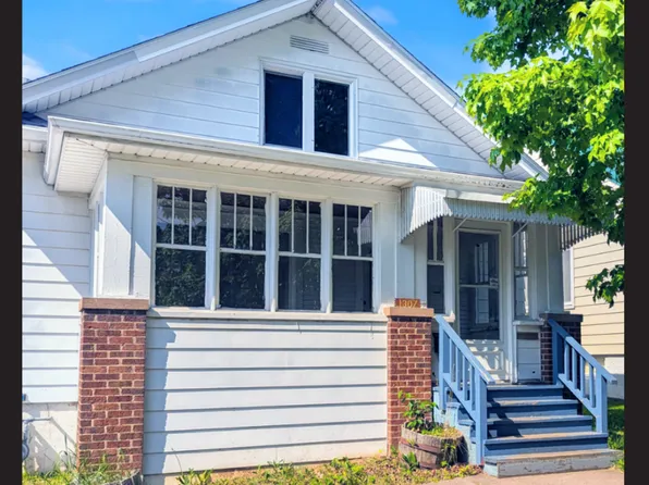 1307 N 20th Ave E, Duluth, MN 55812