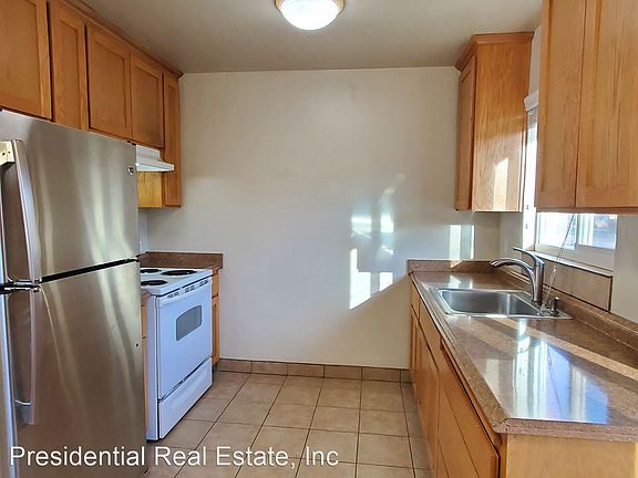 2nd image of 327 W Maude Ave #9837906