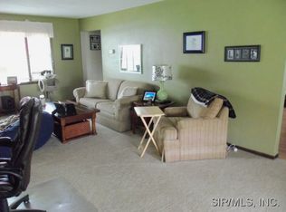 6213 W Main St, Maryville, IL