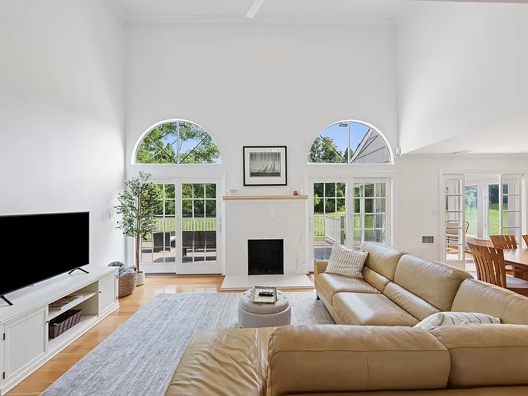 26 Saint Andrews Cir — Photo 5