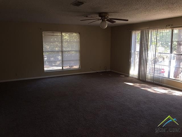 2nd image of 2222 Aberdeen Dr