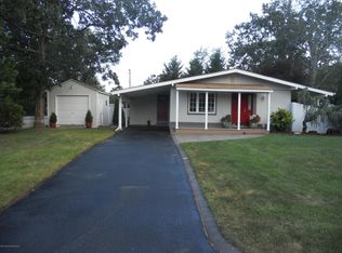 205 Silver Trl, Brick, NJ