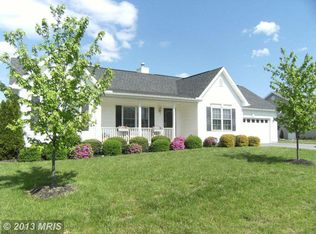 71 Willingham Way, Martinsburg, WV 25404
