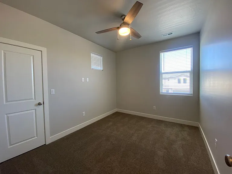 1157 S 4380 W — Photo 27
