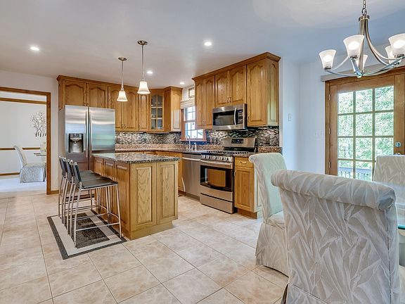 3rd image of 309 Scarlet Peak Ct