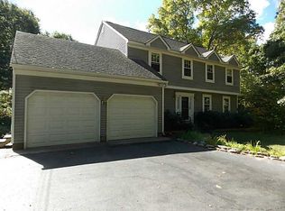 1155 Maple Valley Rd, Coventry, RI 02816
