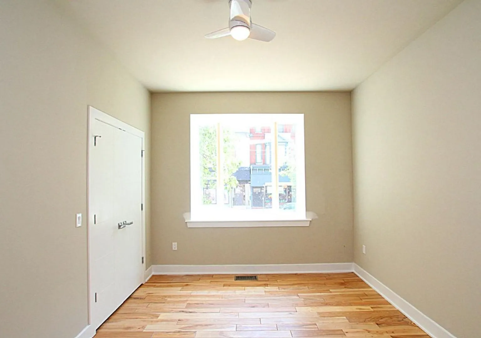 Newly Construction Apartment Brewerytown — Photo 3