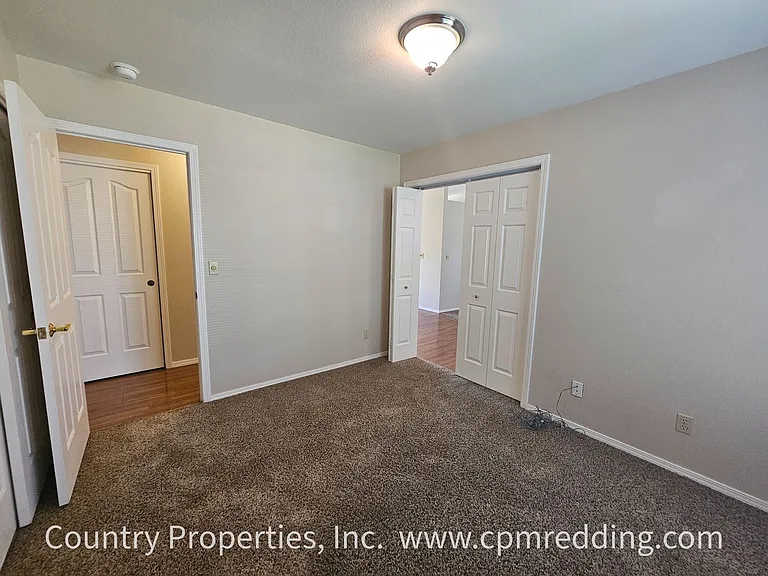 2907 Snow Fire Ct — Photo 25