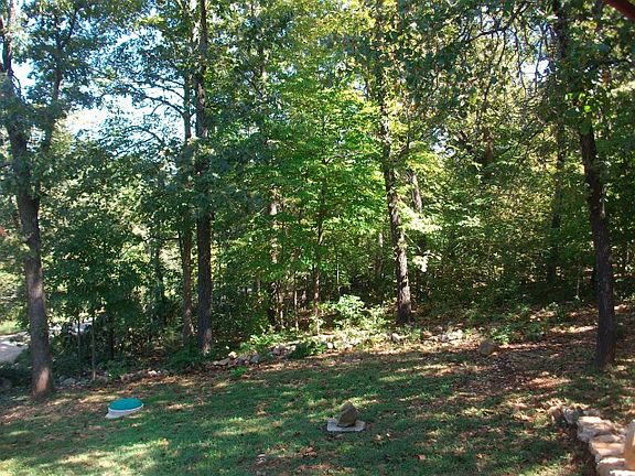 4th image of 42 Chautauqua Dr