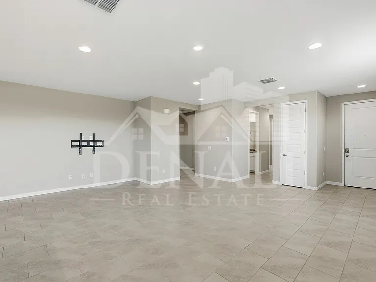 16692 W Alameda Rd — Photo 3