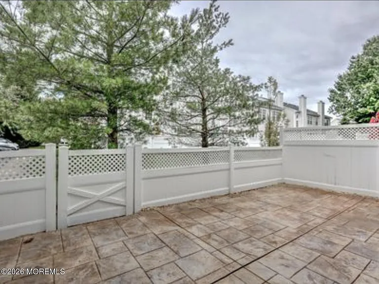 7 Augusta Dr — Photo 26