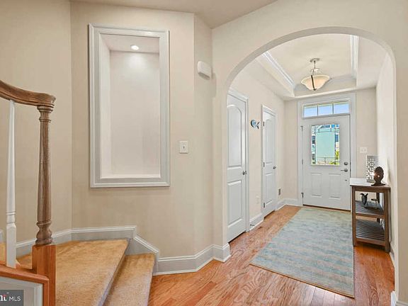 3rd image of 30574 Tower Pl #64