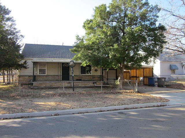 1st image of 454 S 70th Ave E