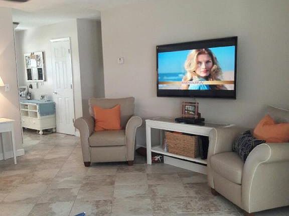 5th image of 68 Camelia Cir