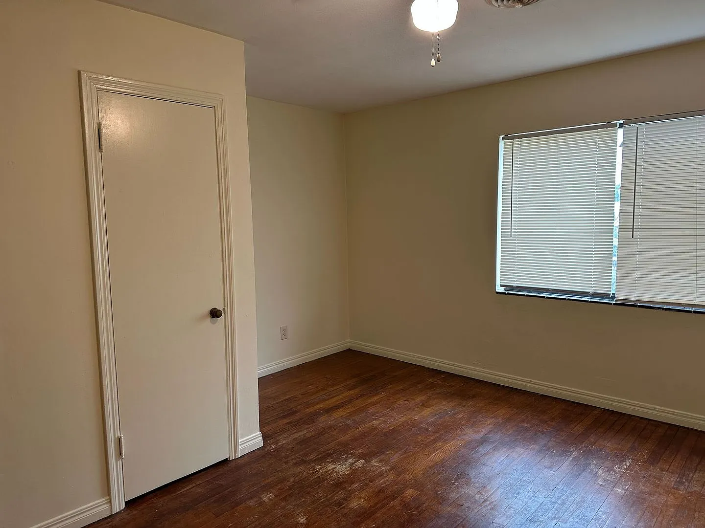 1100 NW 27th St. — Photo 3