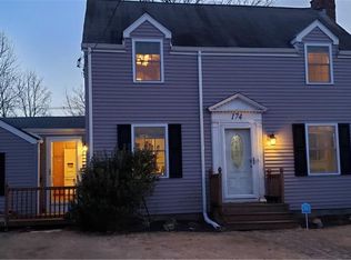 174 Puritan Dr, Warwick, RI 02888