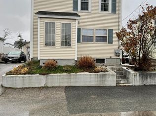 21 Donnelly St FLOOR 2, East Providence, RI 02914