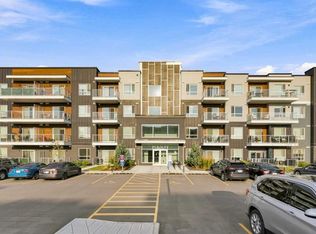 550 N Belmont St SW #3210, Calgary, AB T2X 5X1