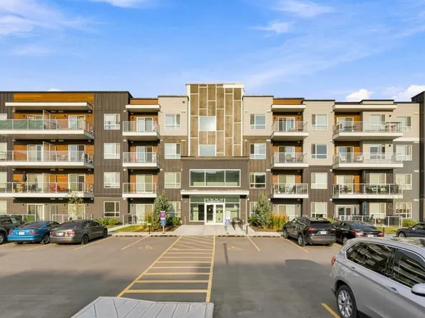 550 N Belmont St SW #3210, Calgary, AB T2X 5X1