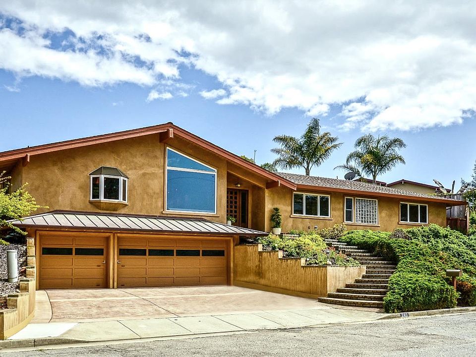 1st image of 240 Pebble Beach Dr