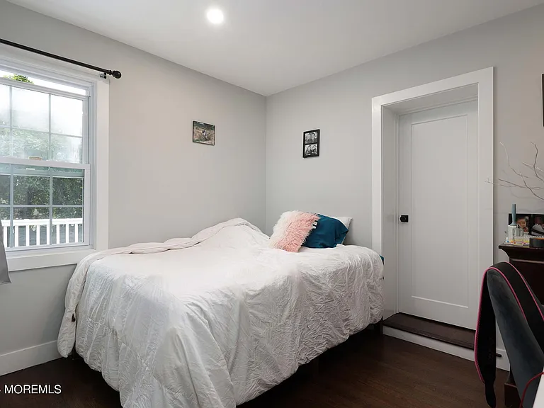 67 E Highland Ave — Photo 10