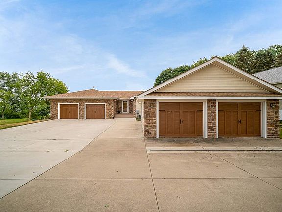 4th image of 1038 Tompkins Dr