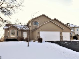 4733 Oxborough Gdns N, Brooklyn Park, MN 55443