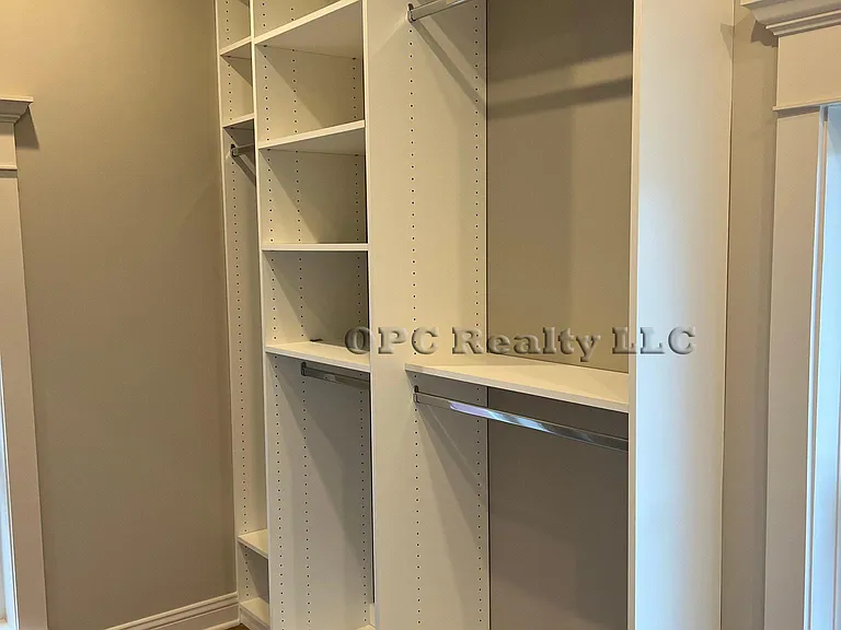 709 Webster St — Photo 21