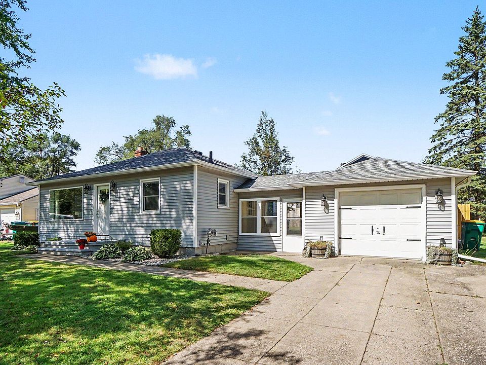 1st image of 809 Pasma Ave