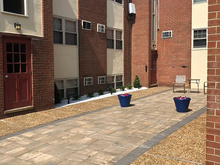 Trolley Square Apartments — Photo 1