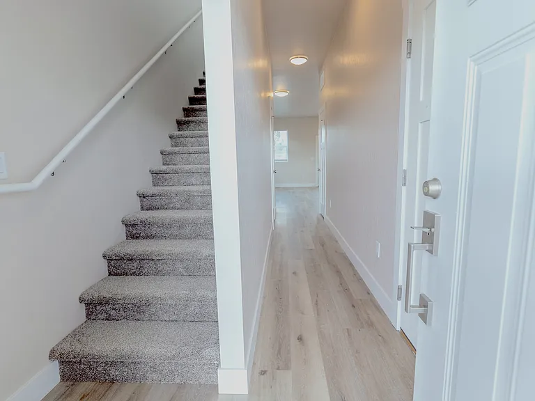 Pomona Park Townhomes — Photo 25