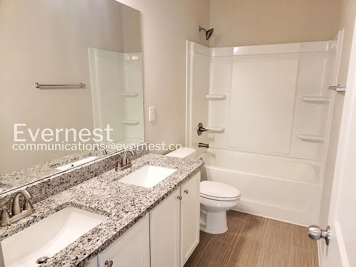 118 Culver St — Photo 11