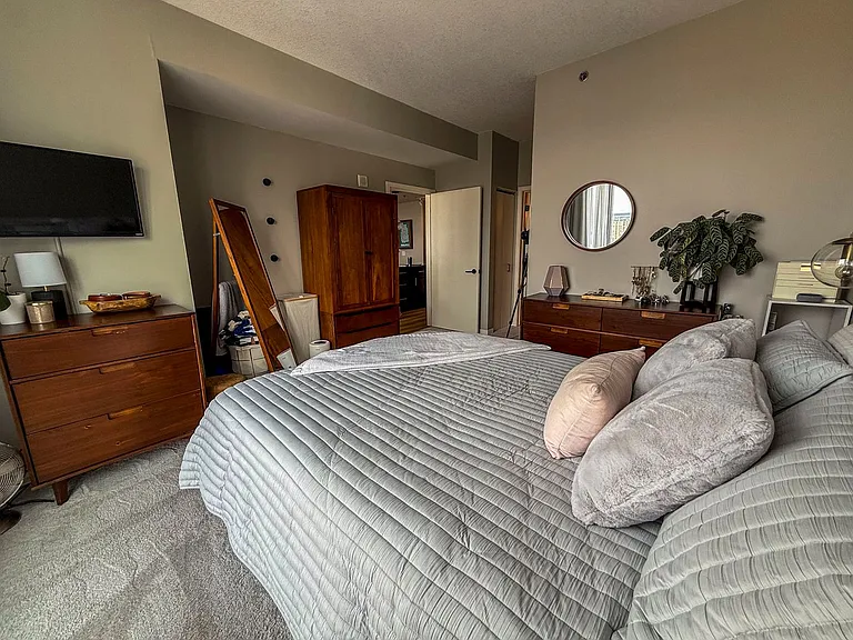 929 Portland Ave S #2202-U — Photo 7