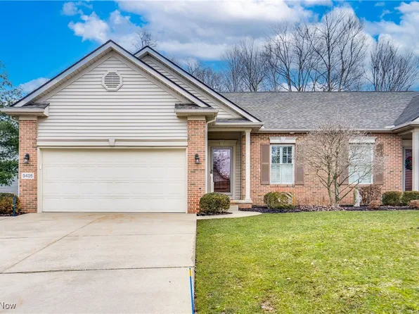 9406 Huntshire Ave NW, North Canton, OH 44720