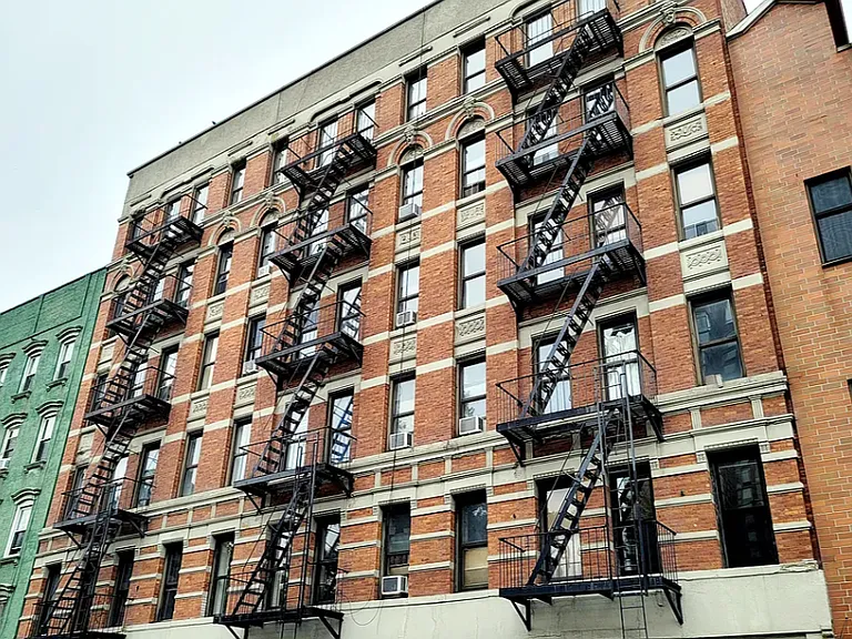 184 Norfolk St #4B — Photo 3