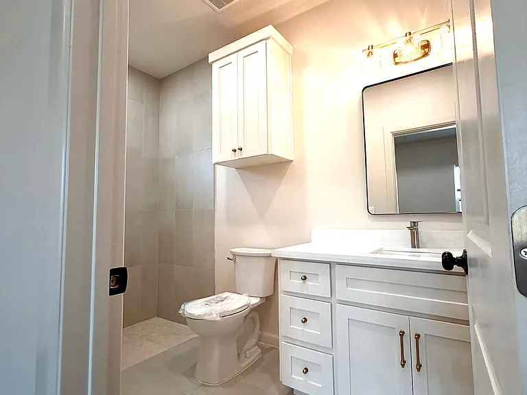 802 W Butler St — Photo 6