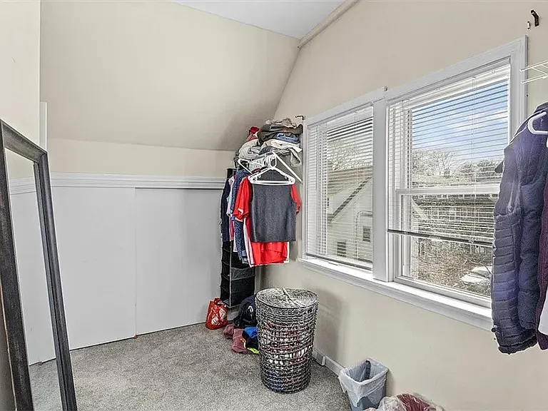 31 Homer St #2 — Photo 18