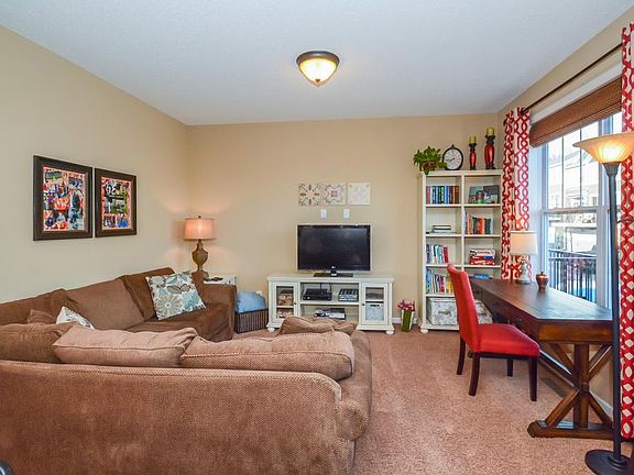 5th image of 11300 Sand Castle Dr #A