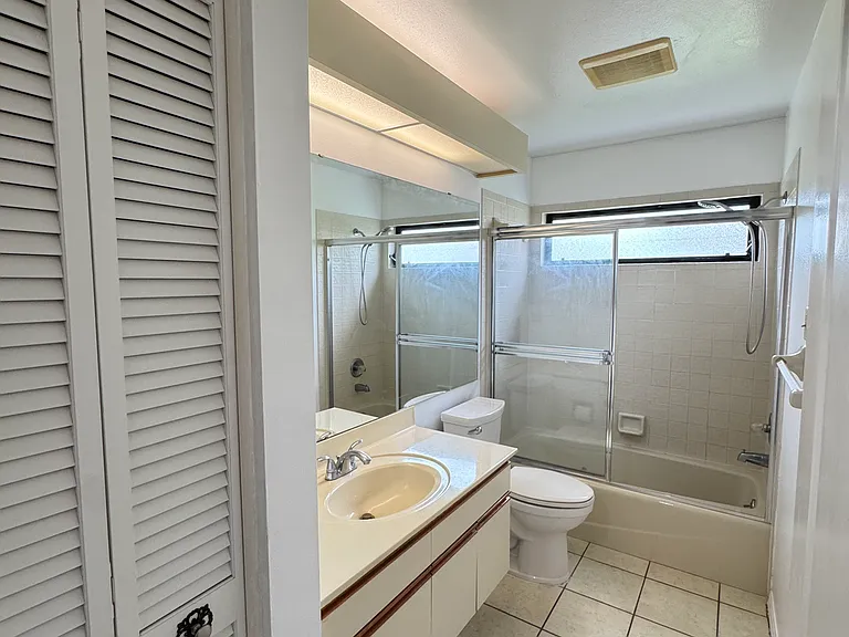 hallway full bathroom