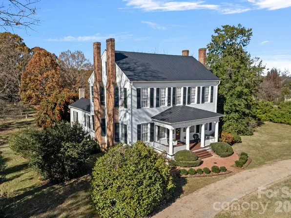 104 Leslie Loop, Mooresville, NC 28115