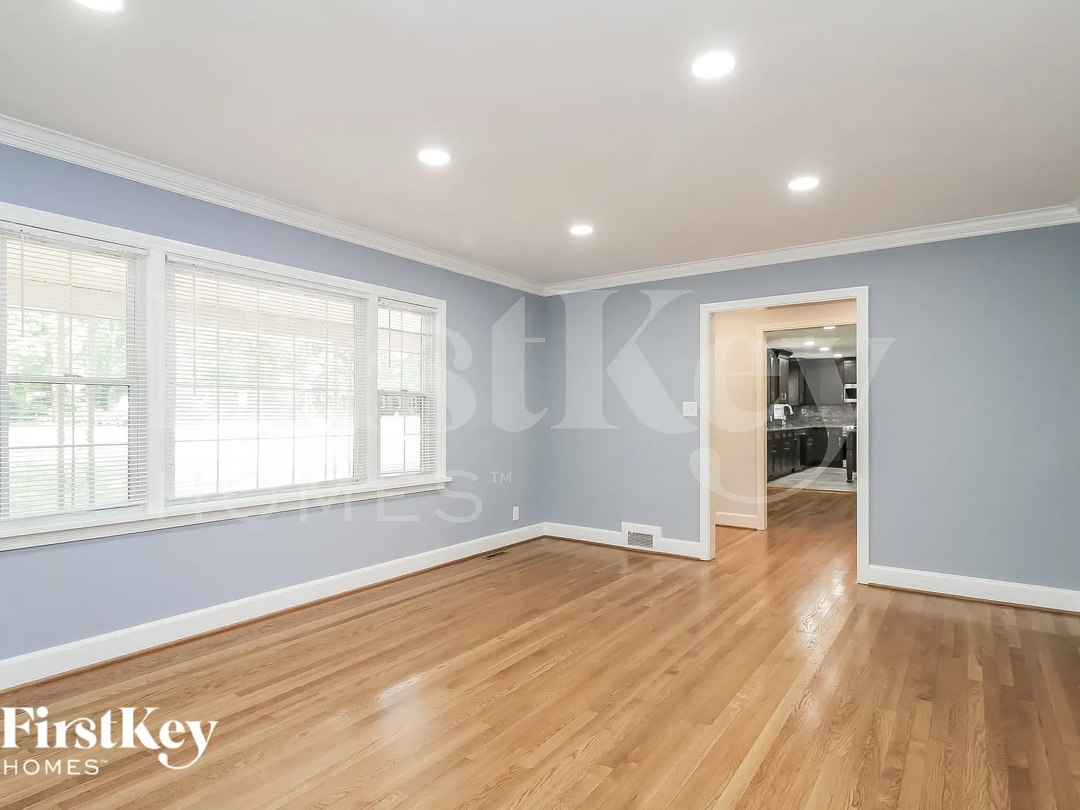 3 bed, 1.5 bath, 1650 sqft, $2,260 — Photo 4