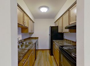 N76W14675 Market Dr APT 2, Menomonee Falls, WI 53051
