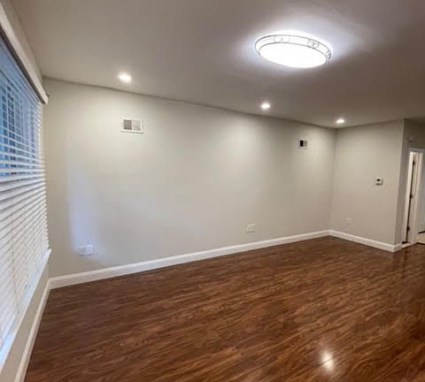 5th image of 2653 S Sartain St