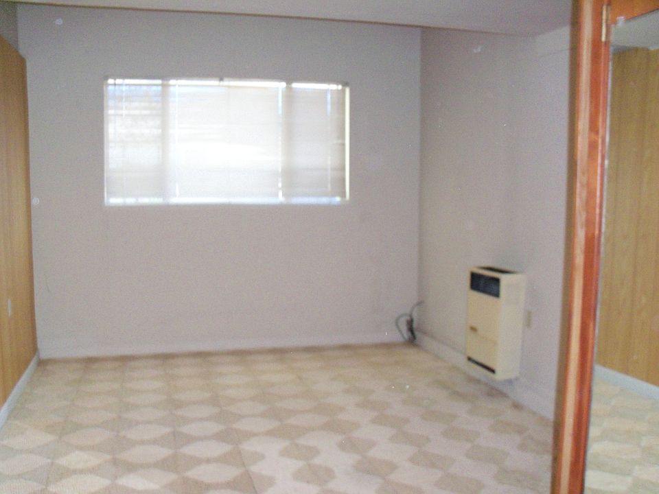 1st image of 909 Folkstone Ave #Studio