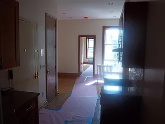 Rented by Maximus Realty Group